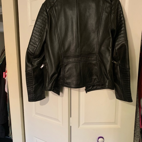 Wilson’s Leather motorcycle jacket, 100% real leather, like brand new, worn once - Picture 4 of 8